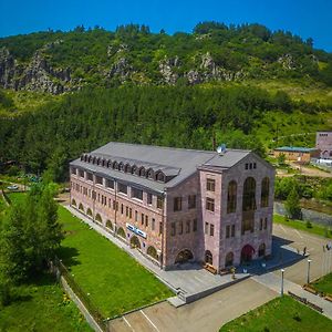 Armenia Hotel